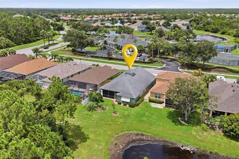 Casa en venta en North Port, Florida, 3 dormitorios, 184.5 m2 № 2236102 - foto 2