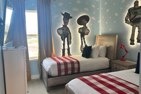 Townhouse in Four Corners, Florida 3 bedrooms, 154.12 sq.m. № 1684663 - photo 11