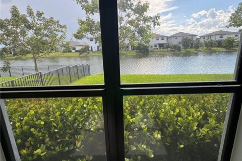 Villa ou maison à louer à Miramar, Floride: 4 chambres, 211.26 m2 № 1877547 - photo 10