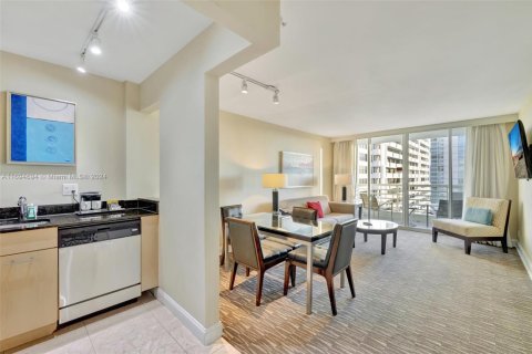 Condo in Fort Lauderdale, Florida, 1 bedroom  № 1763820 - photo 20