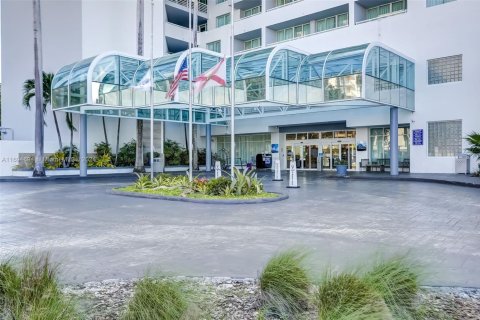 Condo in Fort Lauderdale, Florida, 1 bedroom  № 1763820 - photo 14