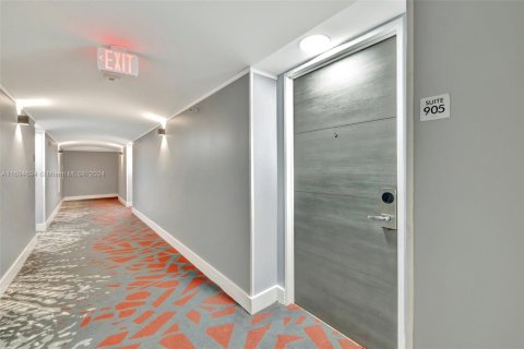 Condo in Fort Lauderdale, Florida, 1 bedroom  № 1763820 - photo 19