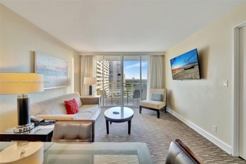 Condo in Fort Lauderdale, Florida, 1 bedroom  № 1763820 - photo 23