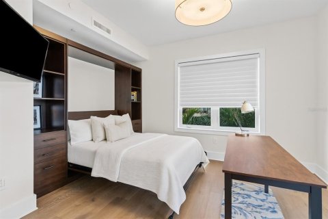 Condominio en venta en Saint Petersburg, Florida, 2 dormitorios, 185.62 m2 № 1918922 - foto 30