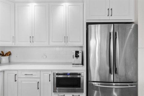 Condominio en venta en Saint Petersburg, Florida, 2 dormitorios, 185.62 m2 № 1918922 - foto 15