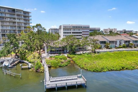 Copropriété à vendre à Sarasota, Floride: 2 chambres, 135.64 m2 № 1741062 - photo 3