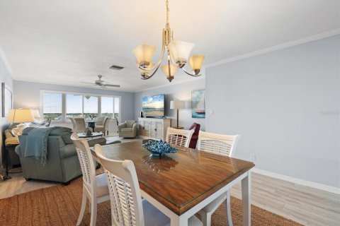 Copropriété à vendre à Sarasota, Floride: 2 chambres, 135.64 m2 № 1741062 - photo 12
