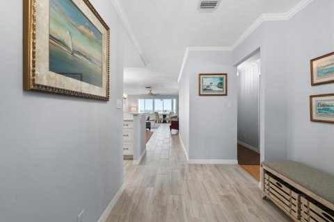 Copropriété à vendre à Sarasota, Floride: 2 chambres, 135.64 m2 № 1741062 - photo 4