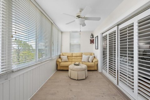 Copropriété à vendre à Sarasota, Floride: 2 chambres, 135.64 m2 № 1741062 - photo 21