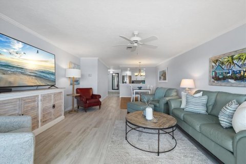 Copropriété à vendre à Sarasota, Floride: 2 chambres, 135.64 m2 № 1741062 - photo 16