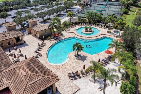 Condominio en alquiler en Bradenton, Florida, 2 dormitorios, 104.14 m2 № 1437839 - foto 5