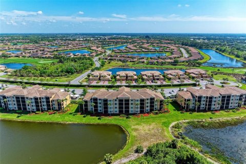 Condominio en alquiler en Bradenton, Florida, 2 dormitorios, 104.14 m2 № 1437839 - foto 2