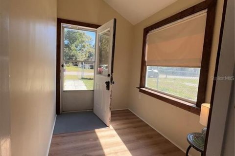 Casa en venta en Zephyrhills, Florida, 2 dormitorios, 84.36 m2 № 1876481 - foto 3