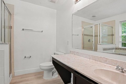 Casa en venta en Kissimmee, Florida, 4 dormitorios, 189.15 m2 № 2361103 - foto 15