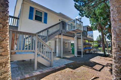 Villa ou maison à vendre à Crystal River, Floride: 2 chambres, 97.36 m2 № 2284491 - photo 8
