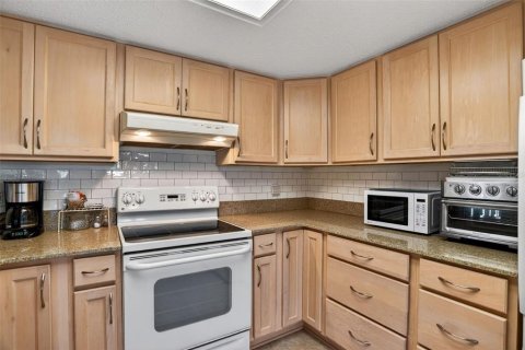 Villa ou maison à vendre à Crystal River, Floride: 2 chambres, 97.36 m2 № 2284491 - photo 19