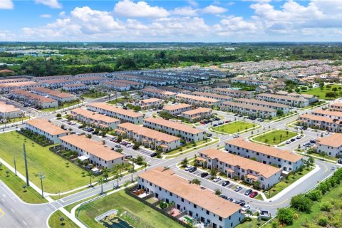 Touwnhouse à vendre à Homestead, Floride: 3 chambres, 149.76 m2 № 1802542 - photo 30
