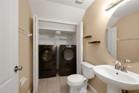 Condo in Lakeland, Florida, 2 bedrooms  № 1915994 - photo 22