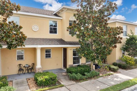 Condo in Lakeland, Florida, 2 bedrooms  № 1915994 - photo 1