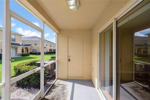 Condo in Lakeland, Florida, 2 bedrooms  № 1915994 - photo 23
