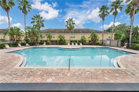 Condo in Lakeland, Florida, 2 bedrooms  № 1915994 - photo 27