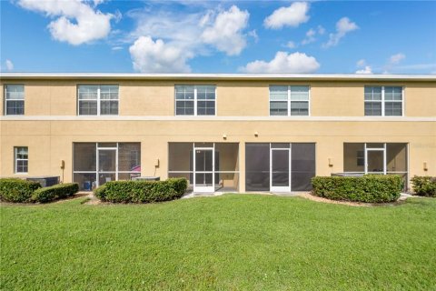 Condo in Lakeland, Florida, 2 bedrooms  № 1915994 - photo 25