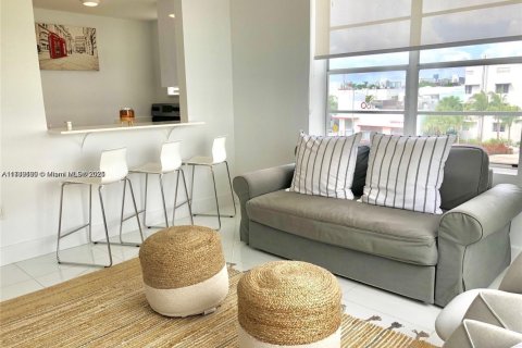 Copropriété à vendre à Miami Beach, Floride: 1 chambre, 41.81 m2 № 1867544 - photo 6