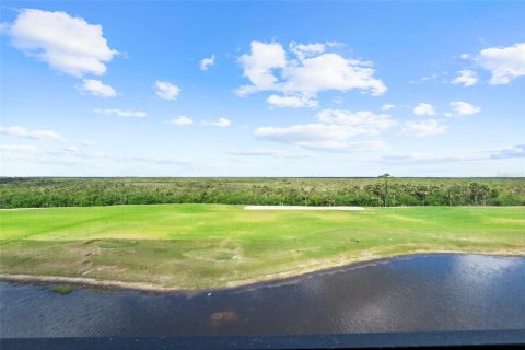 Copropriété à vendre à Punta Gorda, Floride: 2 chambres, 111.3 m2 № 2203255 - photo 27