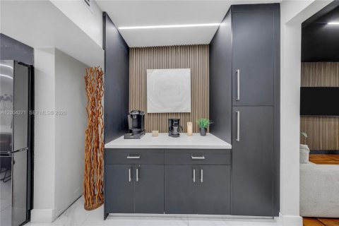 Купить виллу или дом в Майами, Флорида 5 спален, 206.71м2, № 2068553 - фото 16