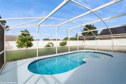 Villa ou maison à louer à Davenport, Floride: 3 chambres, 125.7 m2 № 2403234 - photo 29