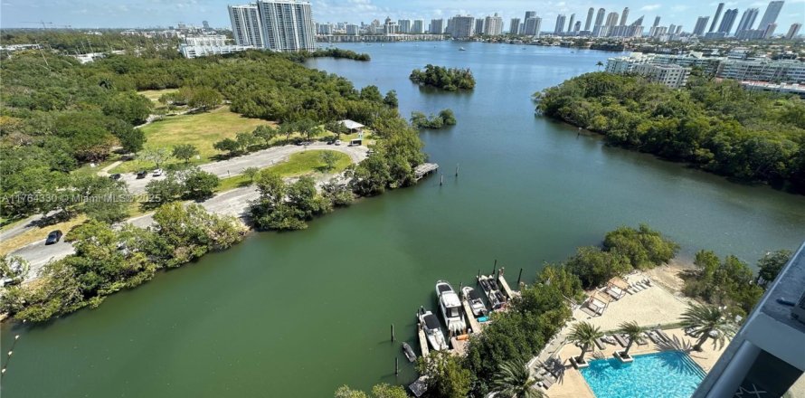 Condo à North Miami Beach, Floride, 2 chambres № 1865161
