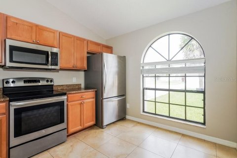 Villa ou maison à louer à Orlando, Floride: 3 chambres, 123.37 m2 № 2398698 - photo 7