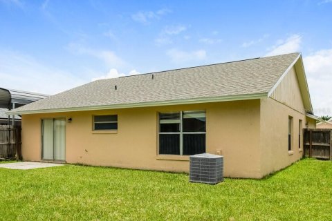 Villa ou maison à louer à Orlando, Floride: 3 chambres, 123.37 m2 № 2398698 - photo 16