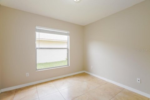 Villa ou maison à louer à Orlando, Floride: 3 chambres, 123.37 m2 № 2398698 - photo 13