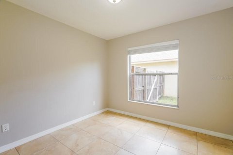 Villa ou maison à louer à Orlando, Floride: 3 chambres, 123.37 m2 № 2398698 - photo 12