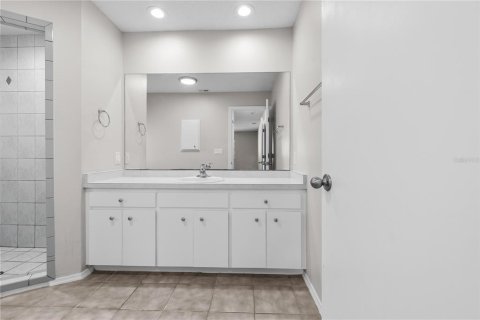 House in Englewood, Florida 2 bedrooms, 123.84 sq.m. № 2403600 - photo 20