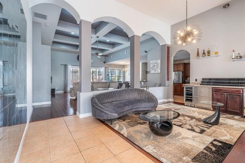 Casa en venta en Orlando, Florida, 5 dormitorios, 360.18 m2 № 1918219 - foto 16
