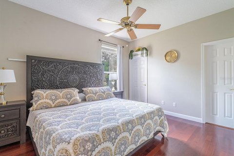 Casa en venta en Orlando, Florida, 5 dormitorios, 360.18 m2 № 1918219 - foto 21