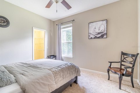 Casa en venta en Orlando, Florida, 5 dormitorios, 360.18 m2 № 1918219 - foto 25