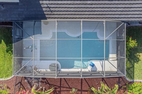 Casa en venta en Orlando, Florida, 5 dormitorios, 360.18 m2 № 1918219 - foto 10