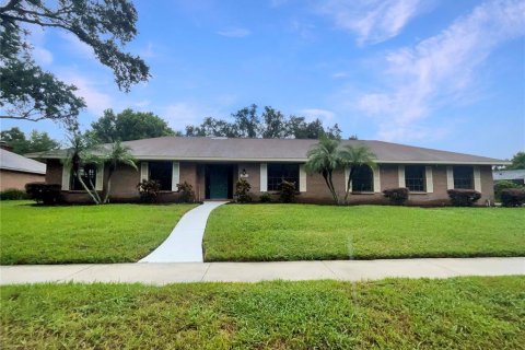 Villa ou maison à vendre à Valrico, Floride: 4 chambres, 225.1 m2 № 1915375 - photo 9