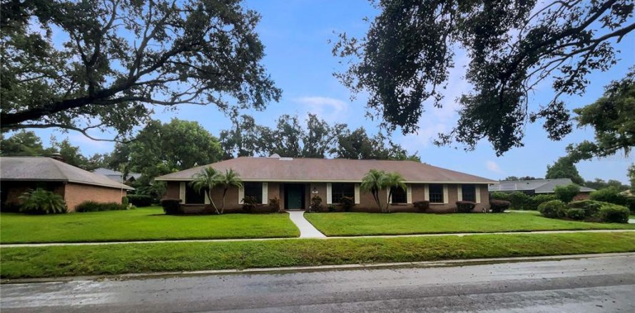 Villa ou maison à Valrico, Floride 4 chambres, 225.1 m2 № 1915375