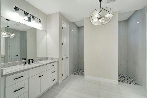 House in Port Charlotte, Florida 4 bedrooms, 209.31 sq.m. № 1532559 - photo 25