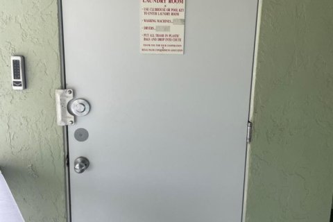 Купить кондоминиум в Палм Спрингс, Флорида 4 комнаты, 84.73м2, № 2082783 - фото 30