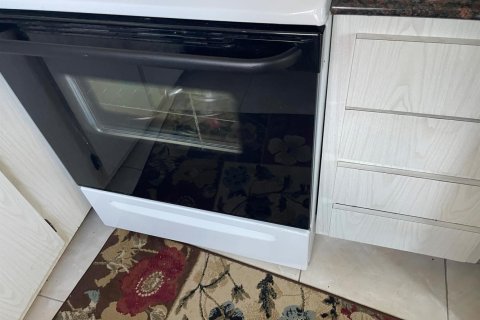 Купить кондоминиум в Палм Спрингс, Флорида 4 комнаты, 84.73м2, № 2082783 - фото 11