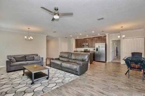 Casa en alquiler en Davenport, Florida, 3 dormitorios, 150.13 m2 № 2280159 - foto 5