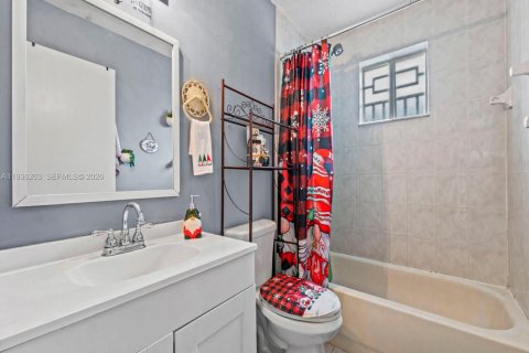 Casa en venta en Homestead, Florida, 3 dormitorios, 113.71 m2 № 1996076 - foto 25