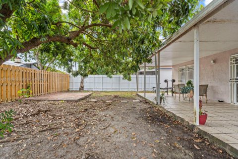 Casa en venta en Homestead, Florida, 3 dormitorios, 113.71 m2 № 1996076 - foto 15