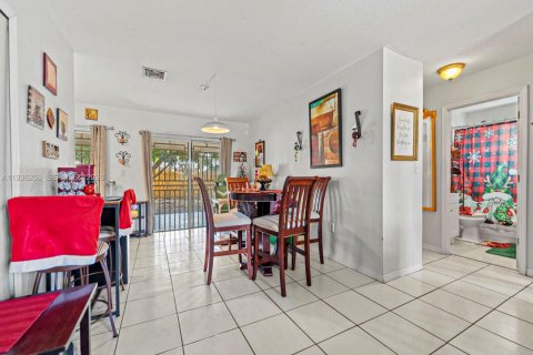 Casa en venta en Homestead, Florida, 3 dormitorios, 113.71 m2 № 1996076 - foto 21