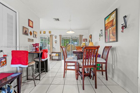 Casa en venta en Homestead, Florida, 3 dormitorios, 113.71 m2 № 1996076 - foto 22